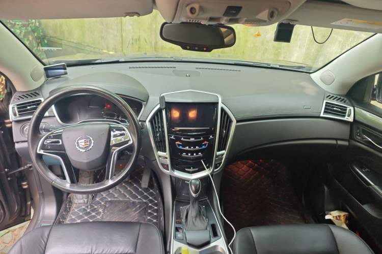 Used Cadillac SRX 2015 3.0L Comfort Version Headliner