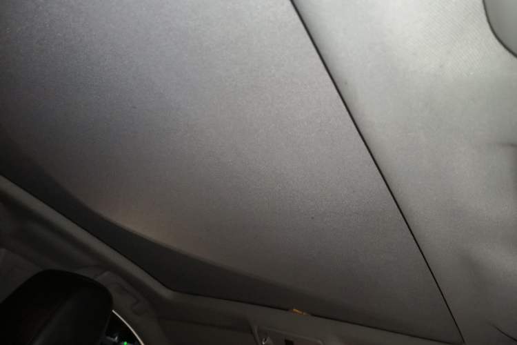 Used Cadillac SRX 2015 3.0L Comfort Version Headliner