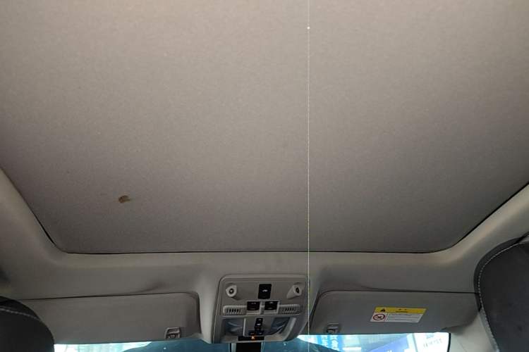 Used Cadillac SRX 2015 3.0L Comfort Version Headliner