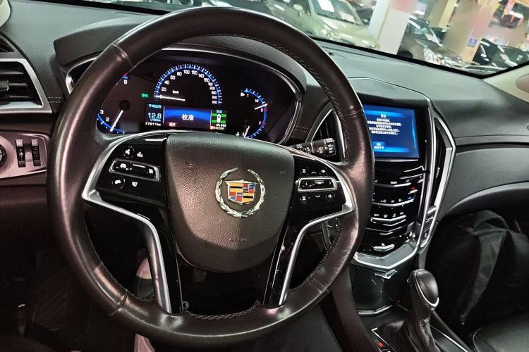 Used Cadillac SRX 2015 3.0L Comfort Version Interior 2
