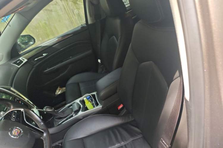 Used Cadillac SRX 2015 3.0L Comfort Version Left Front Seat