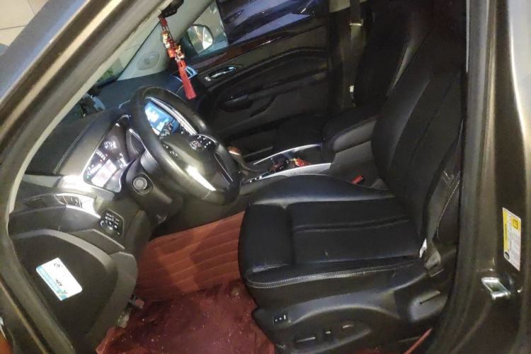 Used Cadillac SRX 2015 3.0L Elite Model Left Front Seat