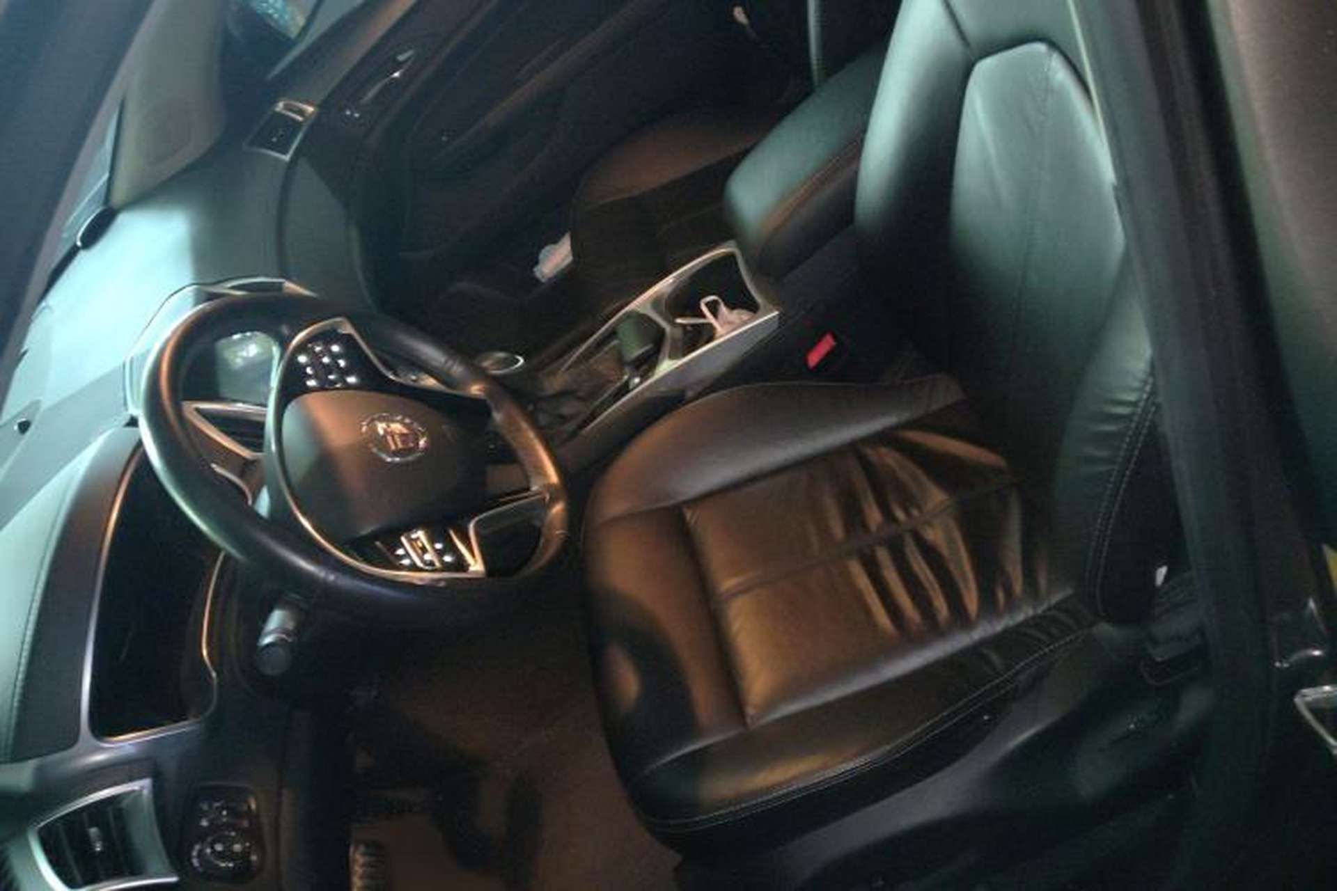 Used Cadillac SRX 2015 3.0L Comfort Version Left Front Seat