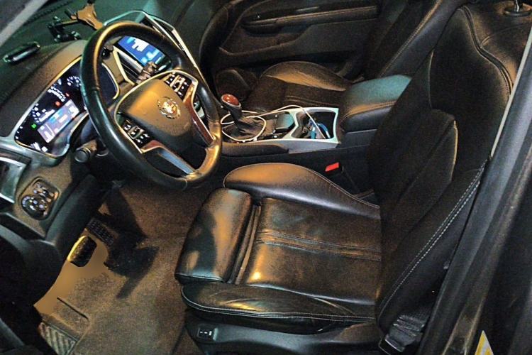 Used Cadillac SRX 2015 3.0L Elite Model Left Front Seat