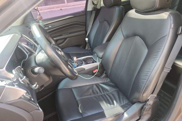 Used Cadillac SRX 2015 3.0L Comfort Version Left Front Seat