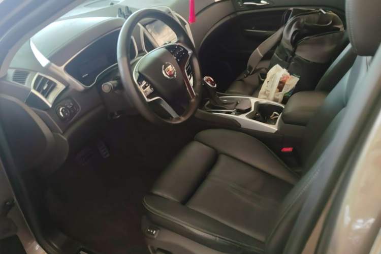 Used Cadillac SRX 2015 3.0L Elite Model Left Front Seat
