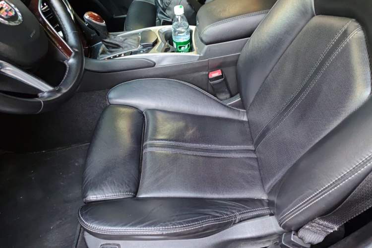 Used Cadillac SRX 2015 3.0L Elite Model Left Front Seat
