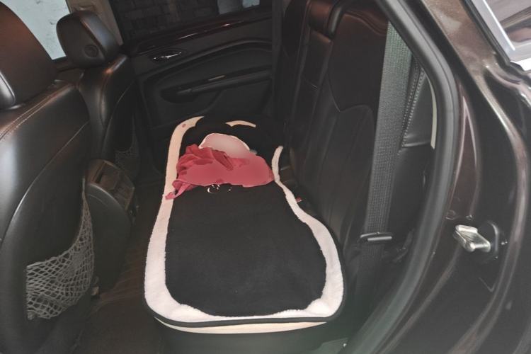 Used Cadillac SRX 2015 3.0L Elite Model Left Rear Seat