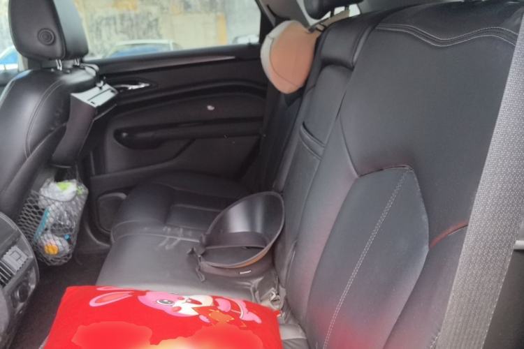 Used Cadillac SRX 2015 3.0L Comfort Version Left Rear Seat