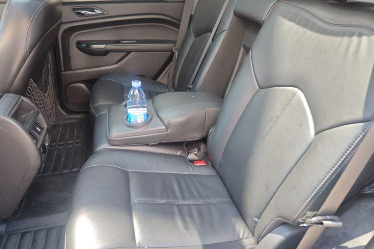 Used Cadillac SRX 2015 3.0L Comfort Version Left Rear Seat