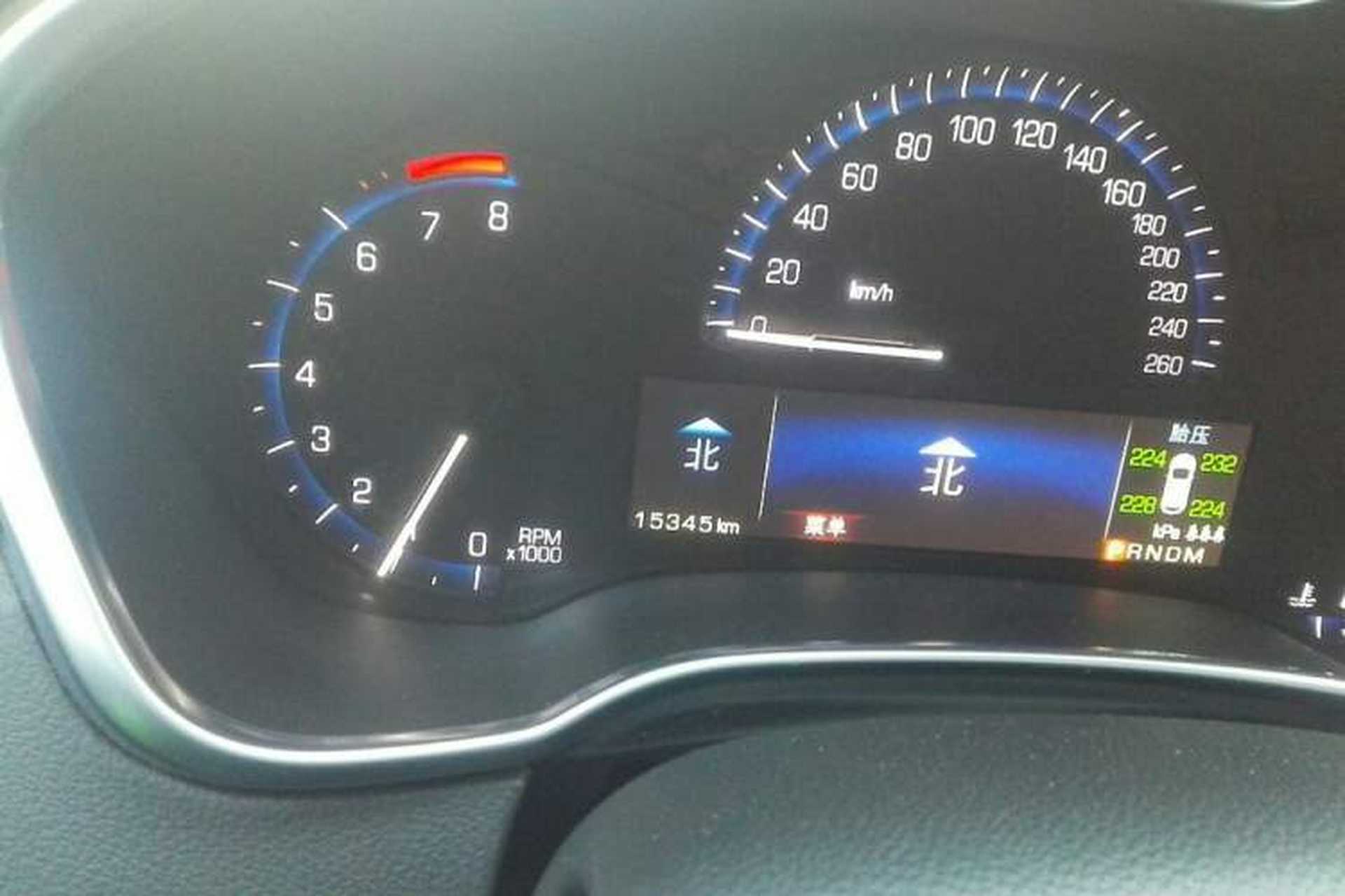 Used Cadillac SRX 2015 3.0L Elite Model Odometer Close Up