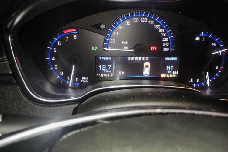 Used Cadillac SRX 2015 3.0L Comfort Version Odometer Close Up