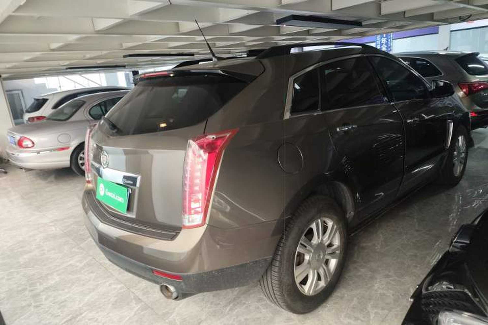 Used Cadillac SRX 2015 3.0L Comfort Version Rear Right 45 Deg