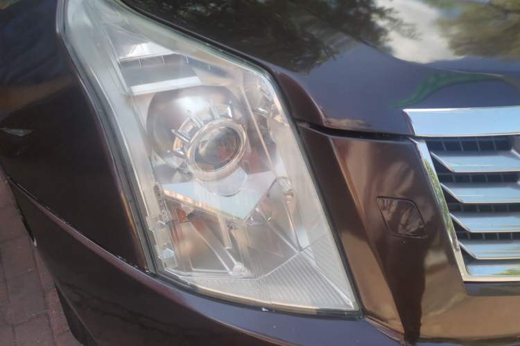Used Cadillac SRX 2015 3.0L Elite Model Right Front Headlight