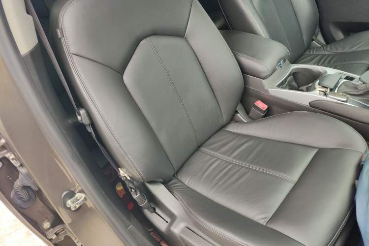 Used Cadillac SRX 2015 3.0L Comfort Version Right Front Seat
