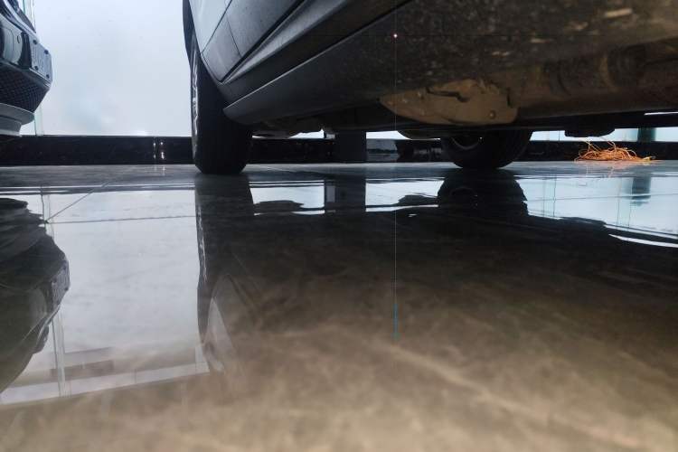Used Cadillac SRX 2015 3.0L Comfort Version Right Side Sill