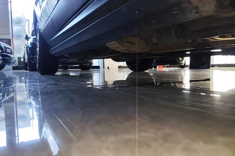 Used Cadillac SRX 2015 3.0L Comfort Version Right Side Sill