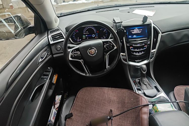 Used Cadillac SRX 2015 3.0L Comfort Version Steering Wheel