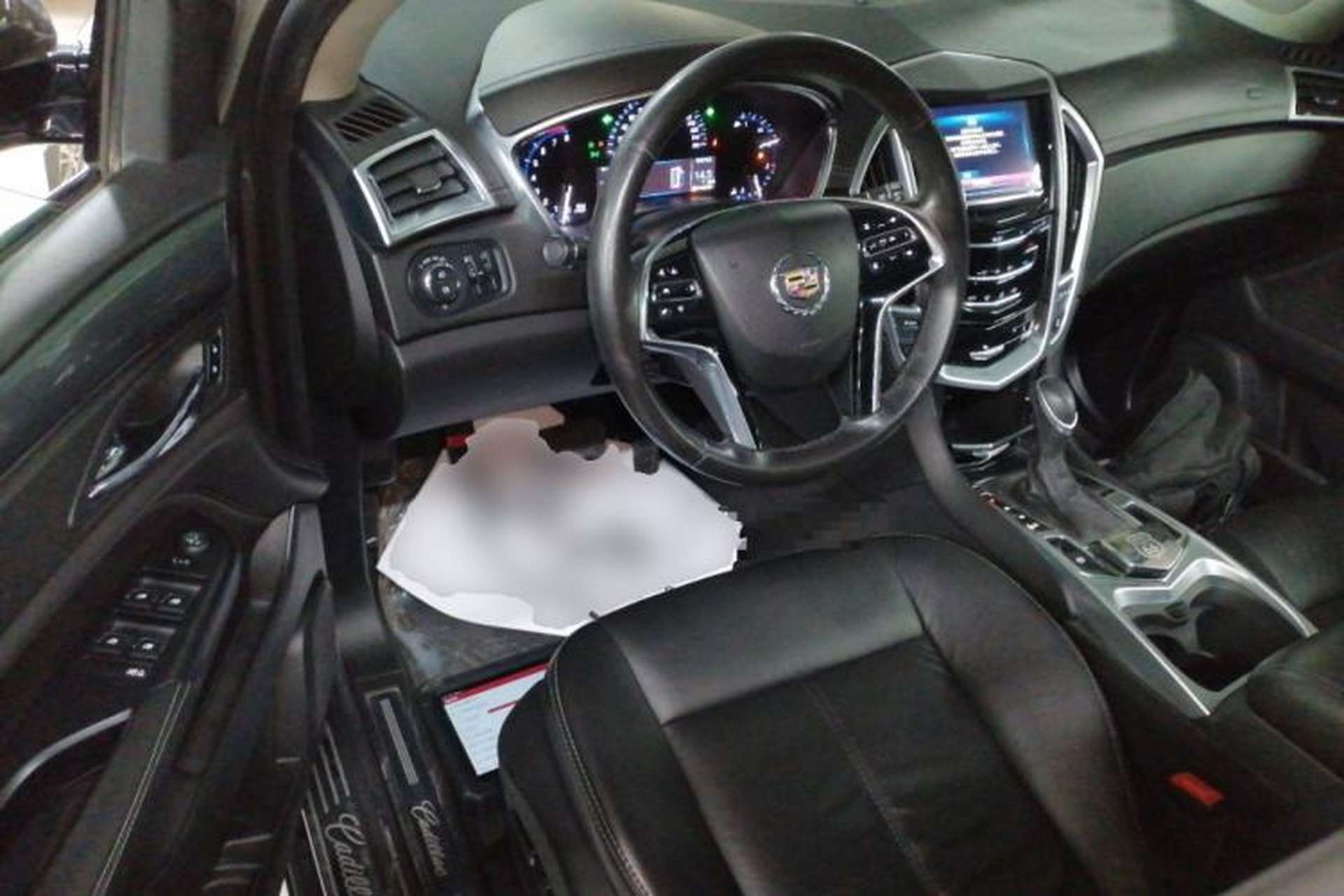 Used Cadillac SRX 2015 3.0L Comfort Version Steering Wheel