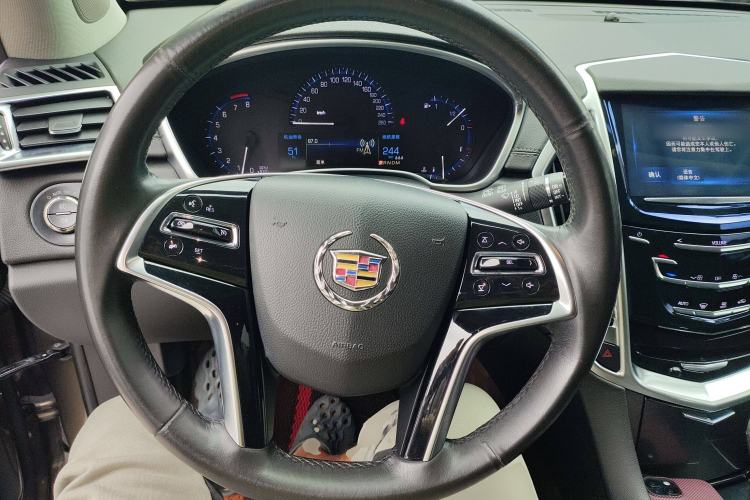 Used Cadillac SRX 2015 3.0L Comfort Version Steering Wheel