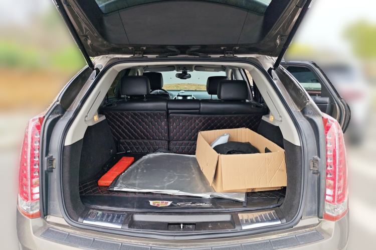 Used Cadillac SRX 2015 3.0L Comfort Version Trunk