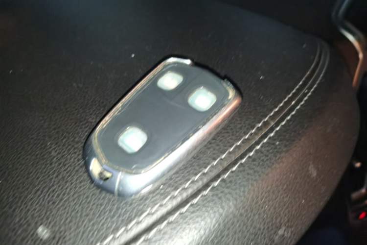Used Cadillac SRX 2015 3.0L Comfort Version Vehicle Key