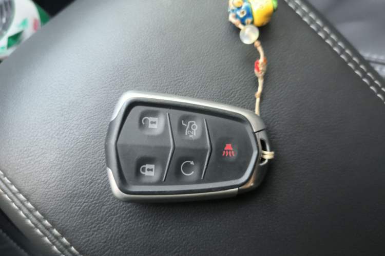 Used Cadillac SRX 2015 3.0L Elite Model Vehicle Key