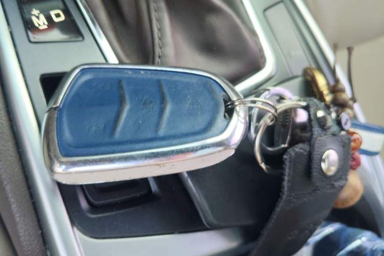 Used Cadillac SRX 2015 3.0L Elite Model Vehicle Key