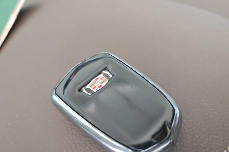Used Cadillac SRX 2015 3.0L Flagship Model Vehicle Key