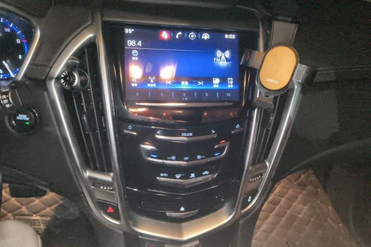 Used Cadillac SRX 2015 3.0L Comfort Version Audio And AC Panel