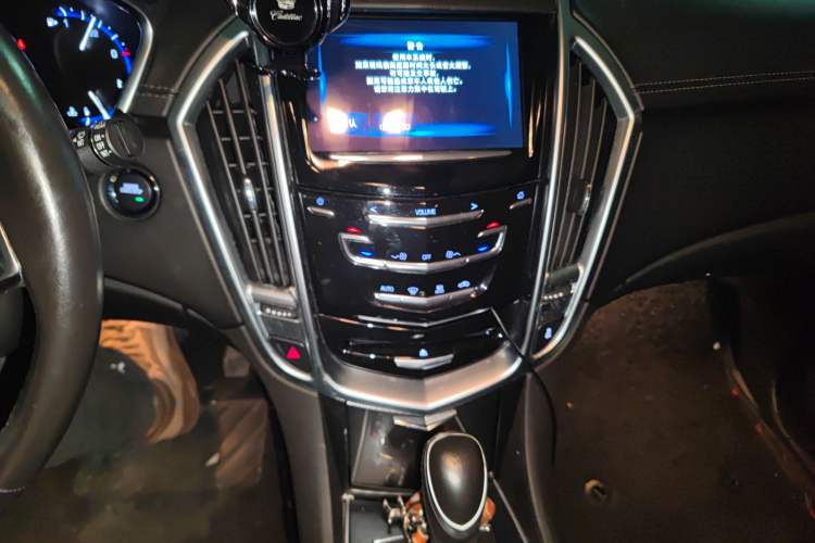 Used Cadillac SRX 2015 3.0L Comfort Version Audio And AC Panel