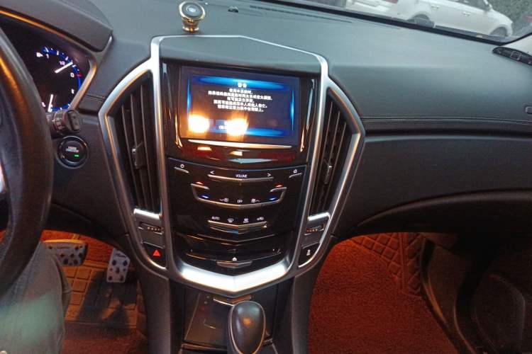 Used Cadillac SRX 2015 3.0L Comfort Version Audio And AC Panel