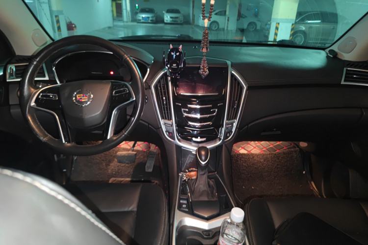 Used Cadillac SRX 2015 3.0L Comfort Version Center Console