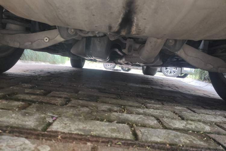 Used Cadillac SRX 2015 3.0L Comfort Version Chassis Rear