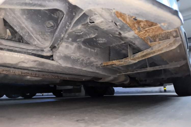 Used Cadillac SRX 2015 3.0L Elite Model Chassis Rear Right