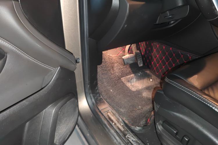 Used Cadillac SRX 2015 3.0L Comfort Version Driver Seat