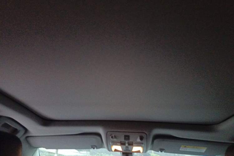 Used Cadillac SRX 2015 3.0L Comfort Version Headliner