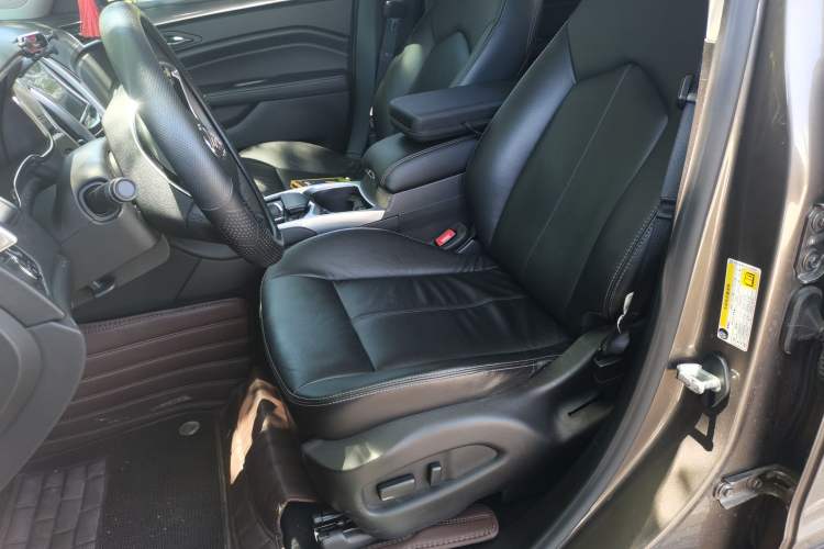 Used Cadillac SRX 2015 3.0L Comfort Version Left Front Seat