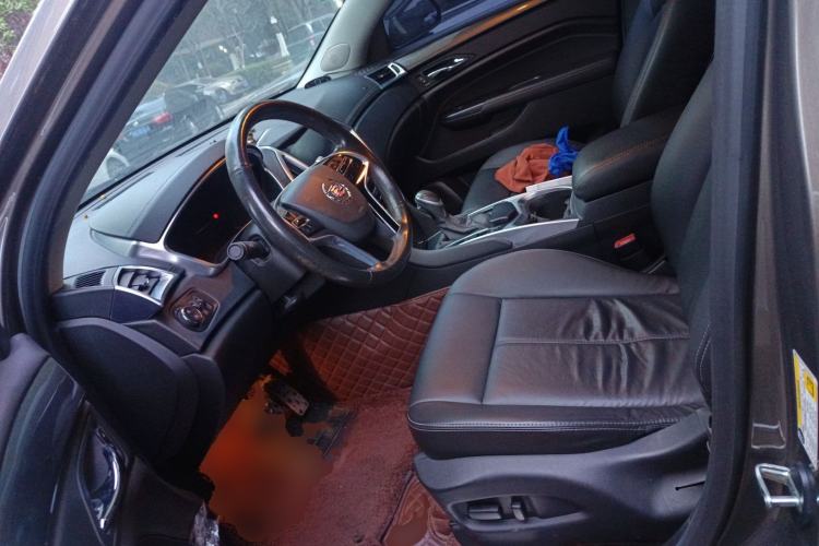 Used Cadillac SRX 2015 3.0L Comfort Version Left Front Seat
