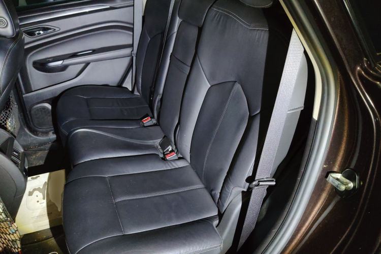 Used Cadillac SRX 2015 3.0L Comfort Version Left Rear Seat