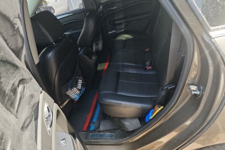 Used Cadillac SRX 2015 3.0L Comfort Version Left Rear Seat