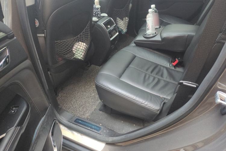 Used Cadillac SRX 2015 3.0L Comfort Version Left Rear Seat