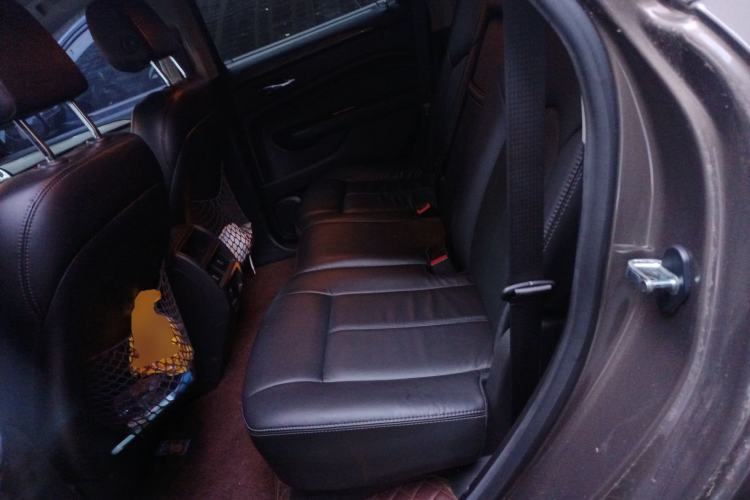 Used Cadillac SRX 2015 3.0L Comfort Version Left Rear Seat