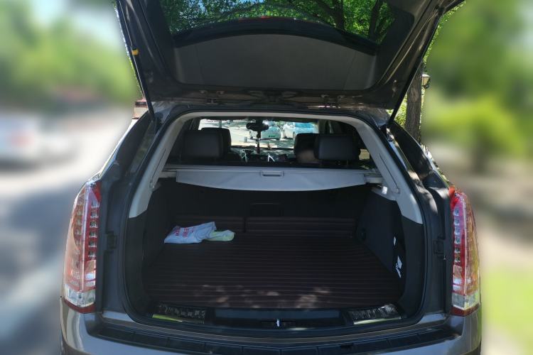 Used Cadillac SRX 2015 3.0L Comfort Version Trunk