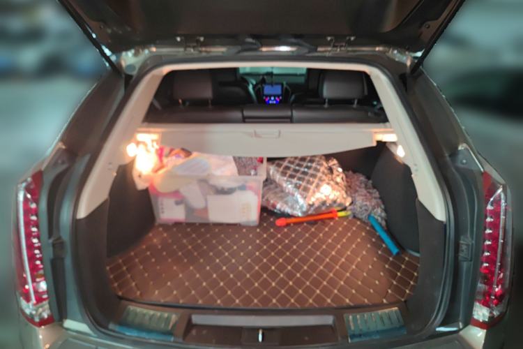 Used Cadillac SRX 2015 3.0L Comfort Version Trunk