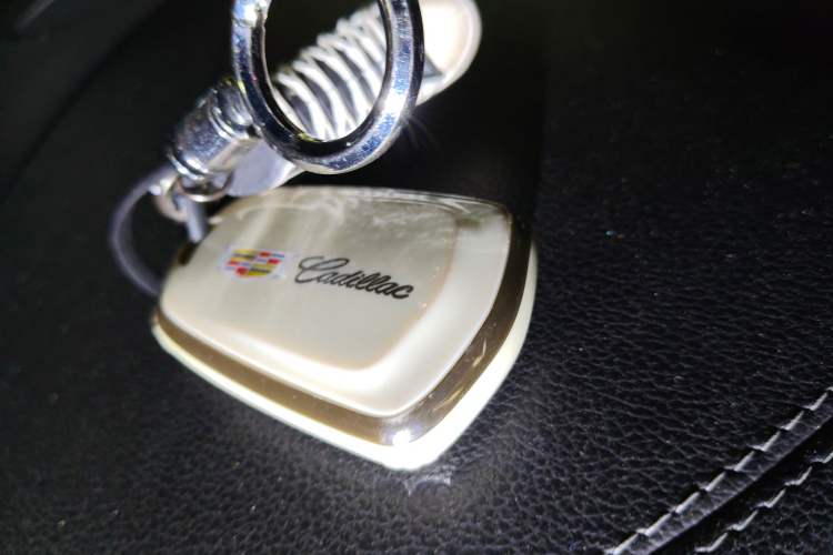 Used Cadillac SRX 2015 3.0L Comfort Version Vehicle Key