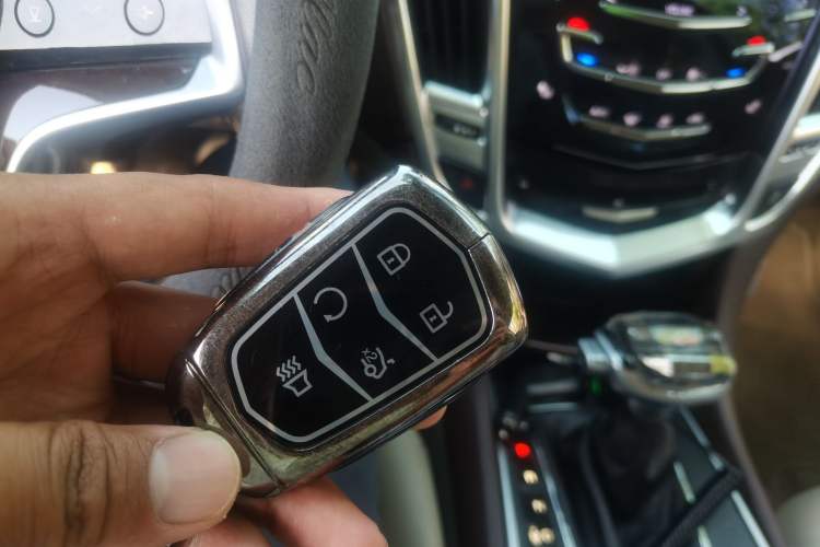 Used Cadillac SRX 2015 3.0L Elite Model Vehicle Key