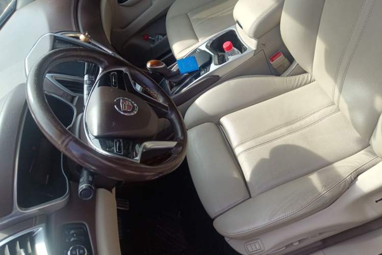Used Cadillac SRX 2015 3.0L Elite Model Left Front Seat