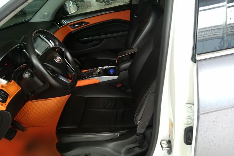Used Cadillac SRX 2015 3.0L Comfort Version Left Front Seat