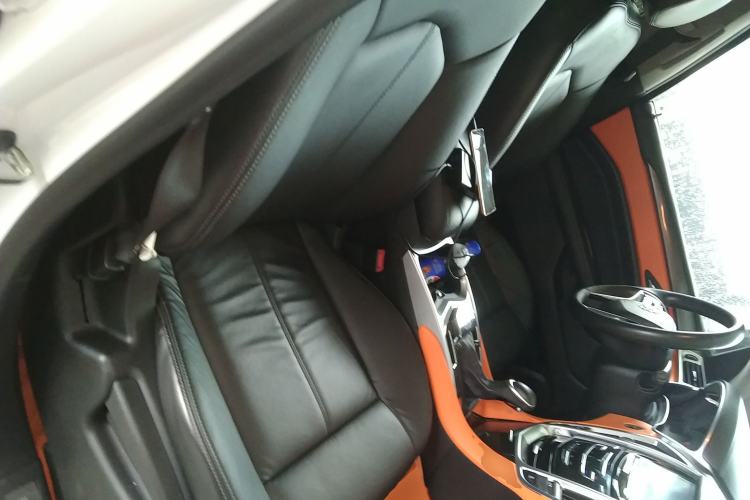 Used Cadillac SRX 2015 3.0L Comfort Version Right Front Seat